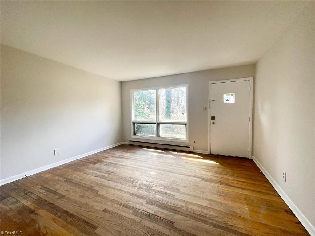 2219 Gate City Boulevard Property Photo 7