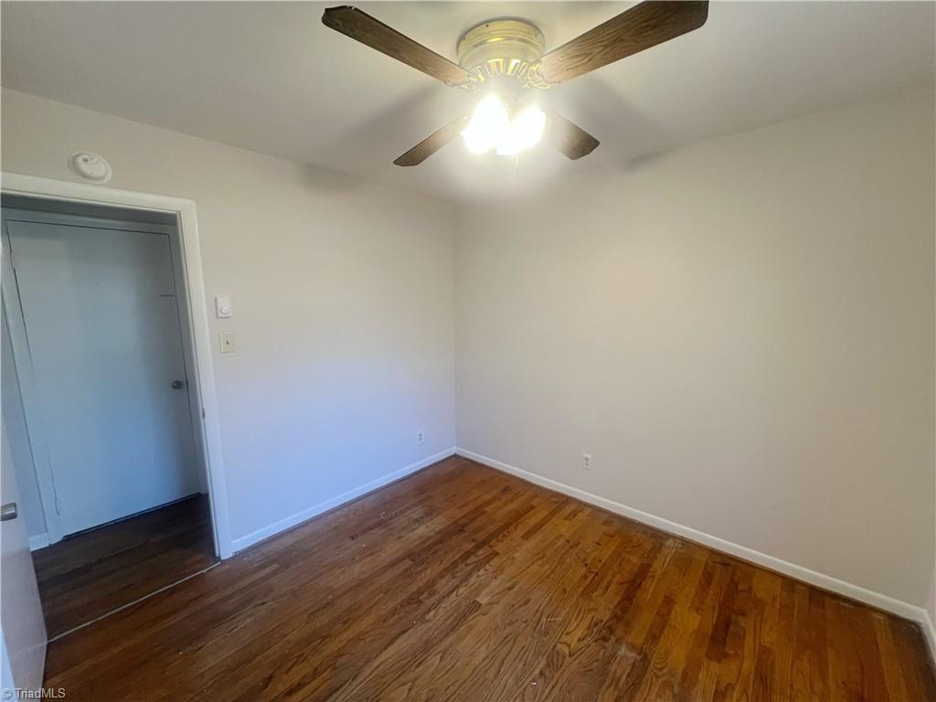 2219 Gate City Boulevard Property Photo 9