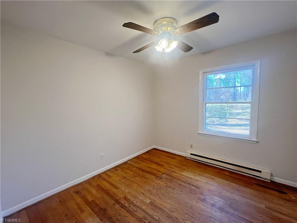 2219 Gate City Boulevard Property Photo 11