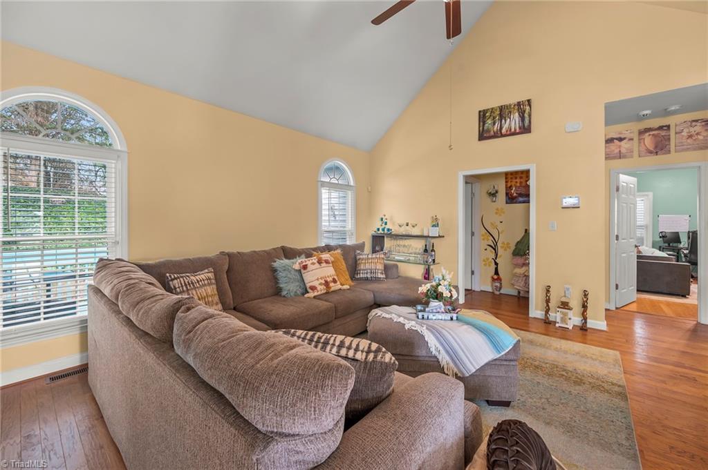 4460 Greenfield Way Drive Property Photo 13