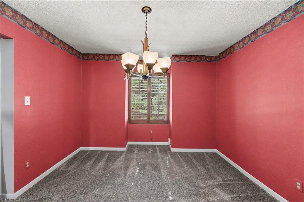 2313 Cypress Court Property Photo 8