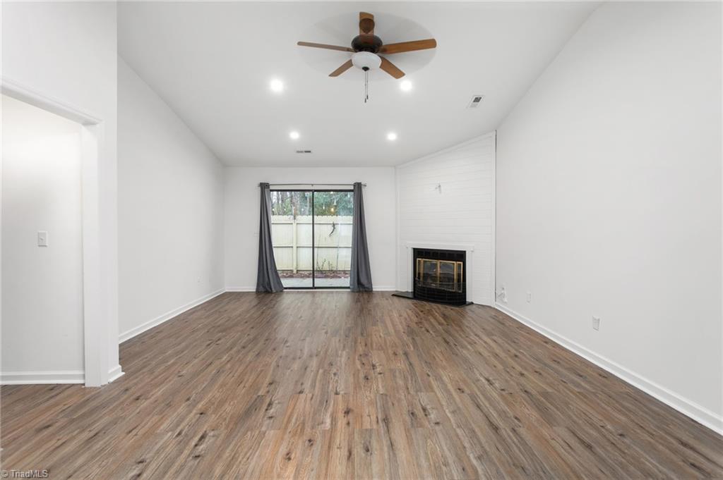 2662 Cottage Place Property Photo 4
