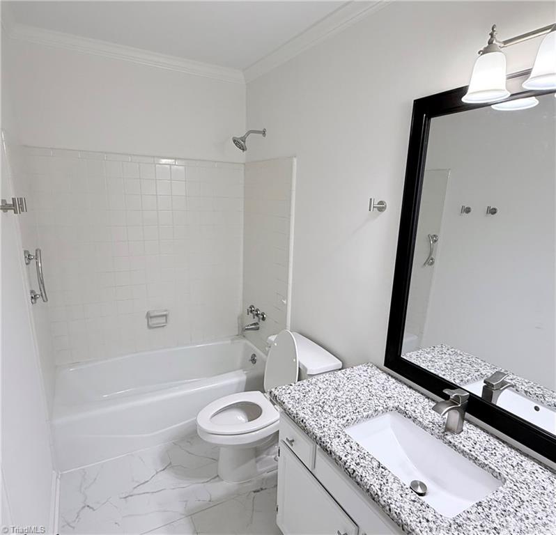 2662 Cottage Place Property Photo 14