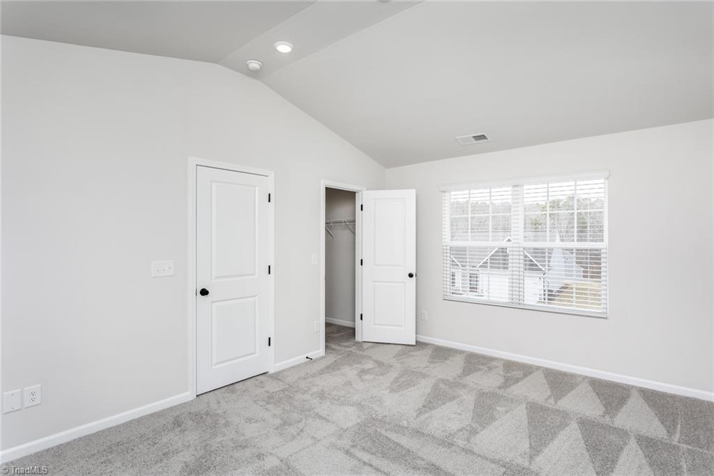 3417 Robindale Drive Property Photo 10