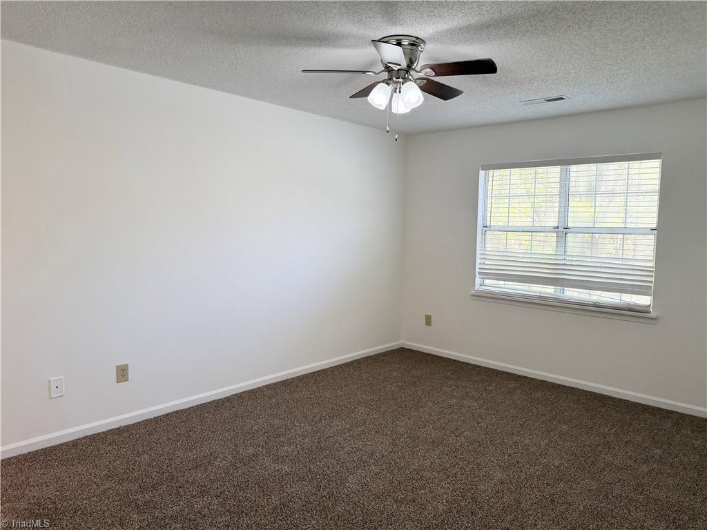 812 Ashebrook Drive # D Property Photo 10