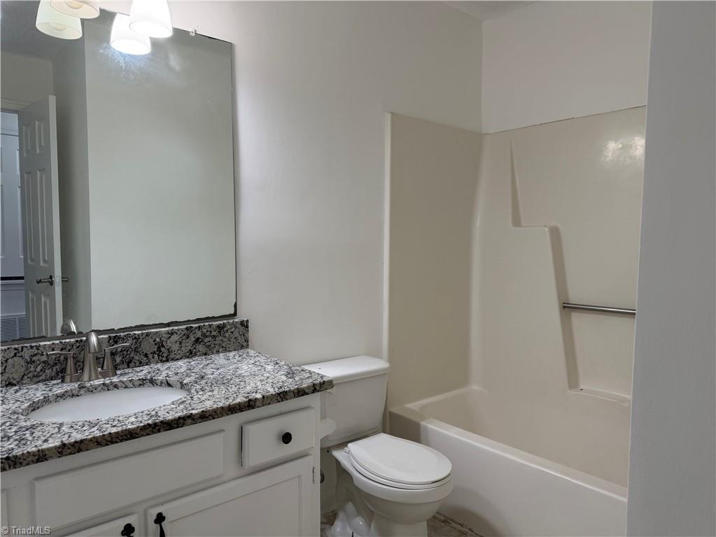 812 Ashebrook Drive # D Property Photo 15