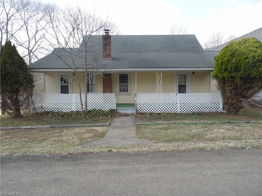 232 Riverview Drive Property Photo 3