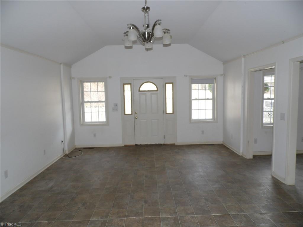 232 Riverview Drive Property Photo 6