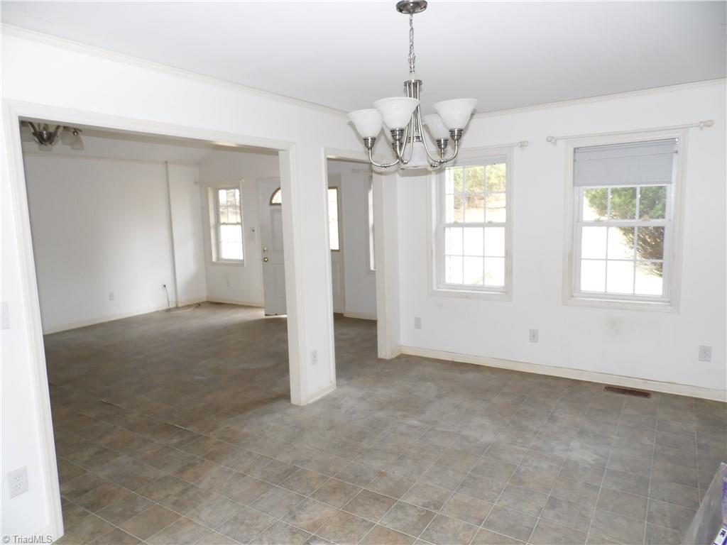 232 Riverview Drive Property Photo 7