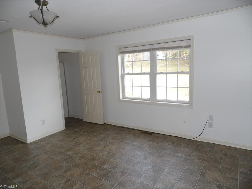 232 Riverview Drive Property Photo 17