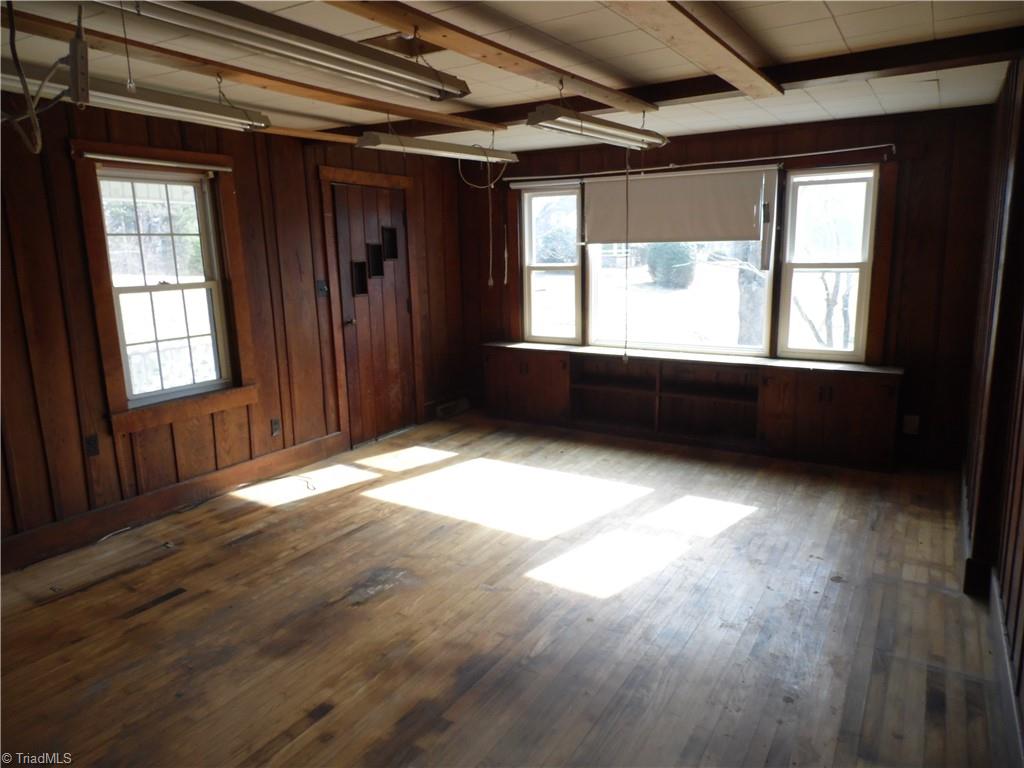232 Riverview Drive Property Photo 28