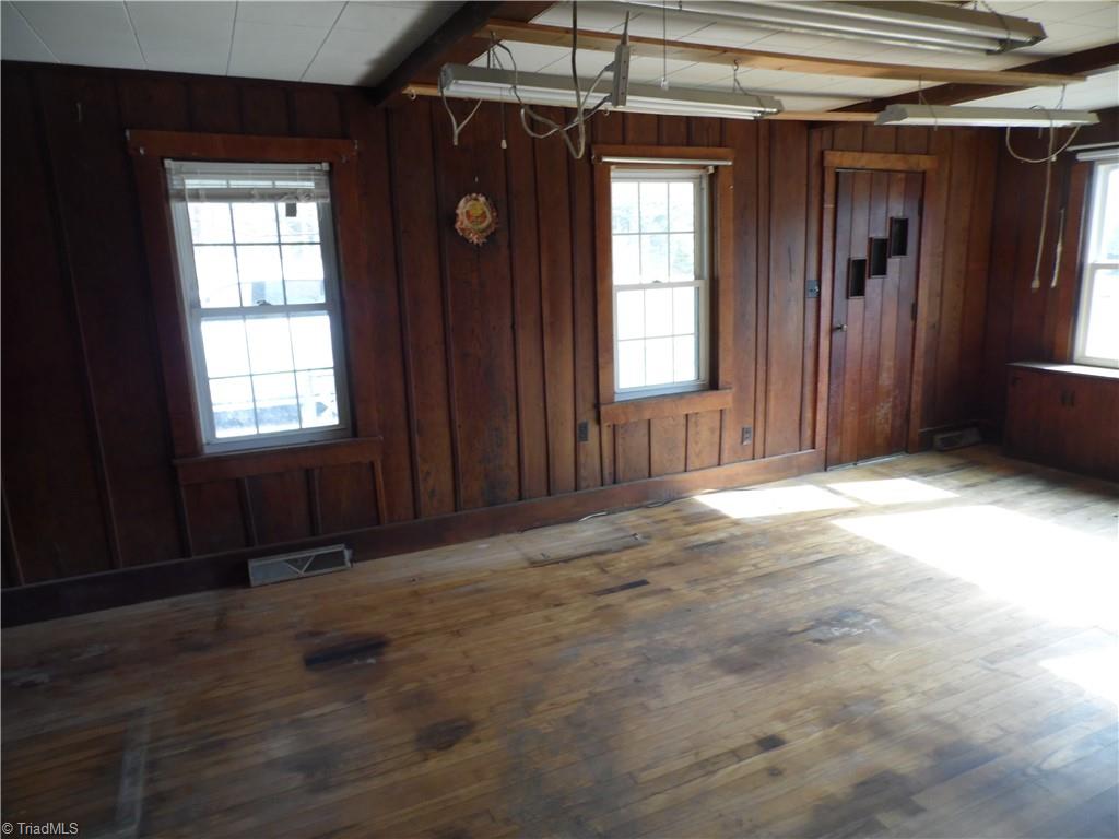 232 Riverview Drive Property Photo 30