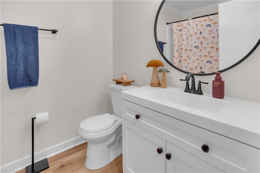 6020 Jeannine Drive Property Photo 18