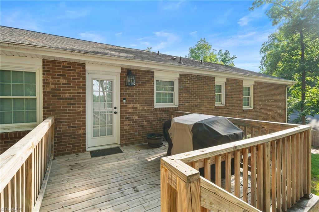 6020 Jeannine Drive Property Photo 28