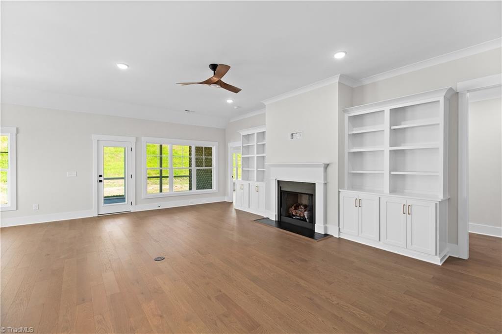 175 Green Forest Court Property Photo 2