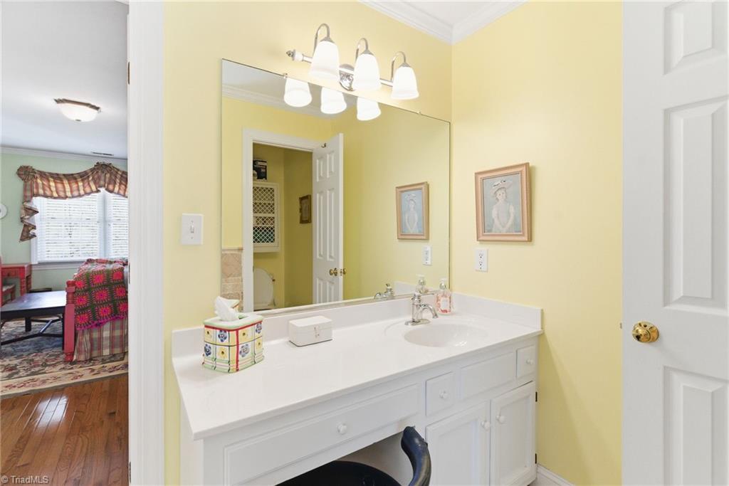 2306 Hickory Avenue Property Photo 46