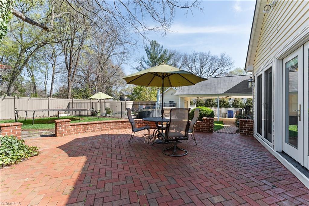 415 Carolina Circle Property Photo 39
