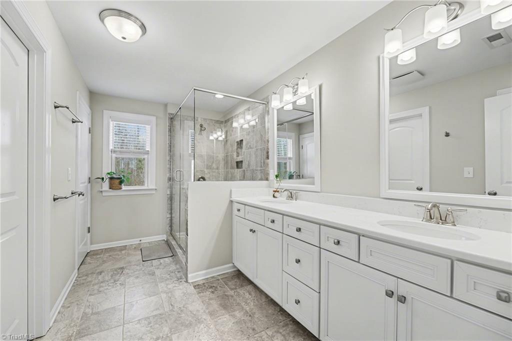 6002 Stone Valley Way Property Photo 17