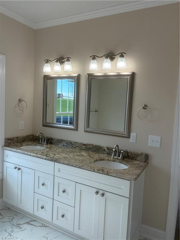 621 W Atkins Street Property Photo 17