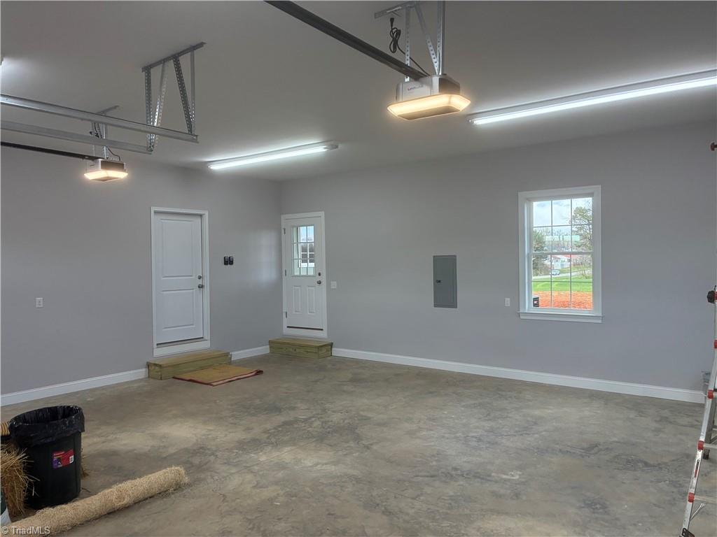 621 W Atkins Street Property Photo 29