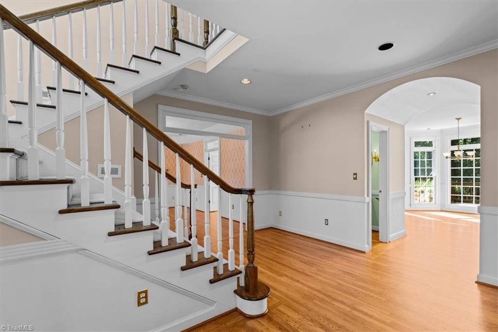 2603 Ashcroft Drive Property Photo 4