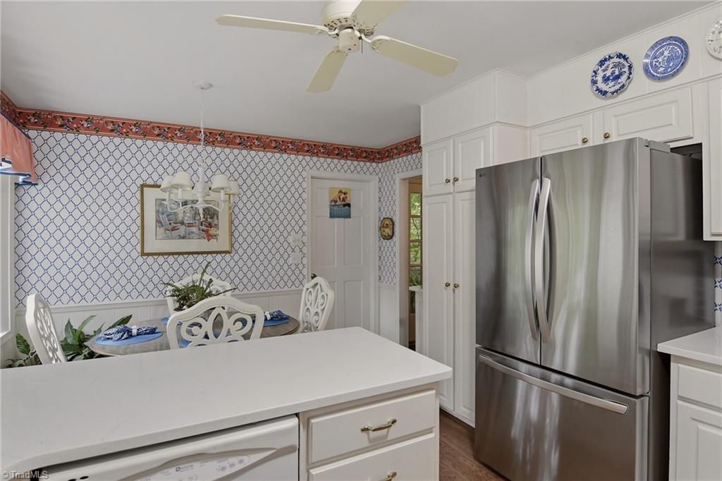 2717 Asbury Terrace Property Photo 21
