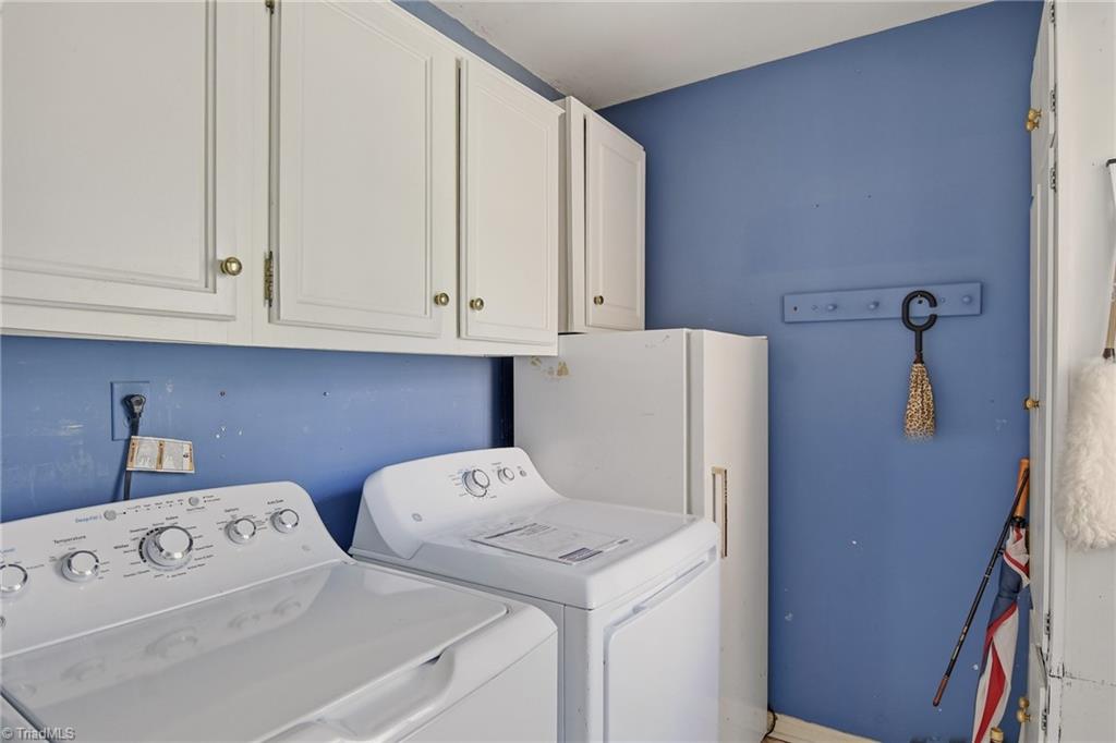 2717 Asbury Terrace Property Photo 24