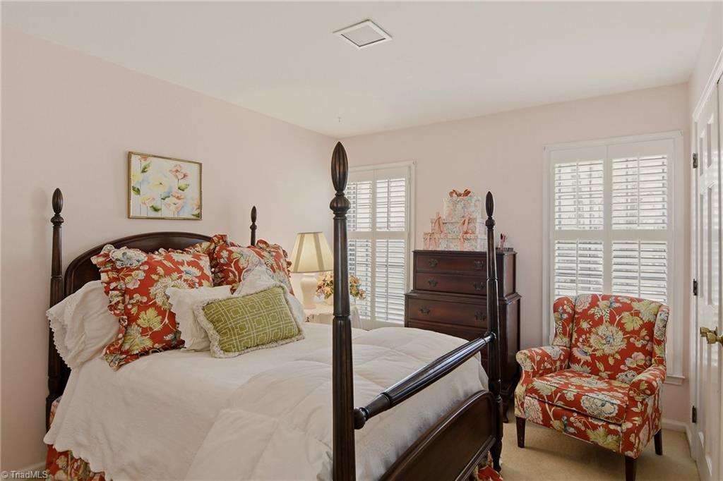 2717 Asbury Terrace Property Photo 30