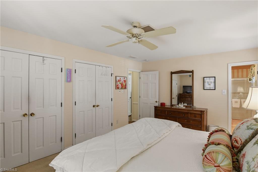 2717 Asbury Terrace Property Photo 35