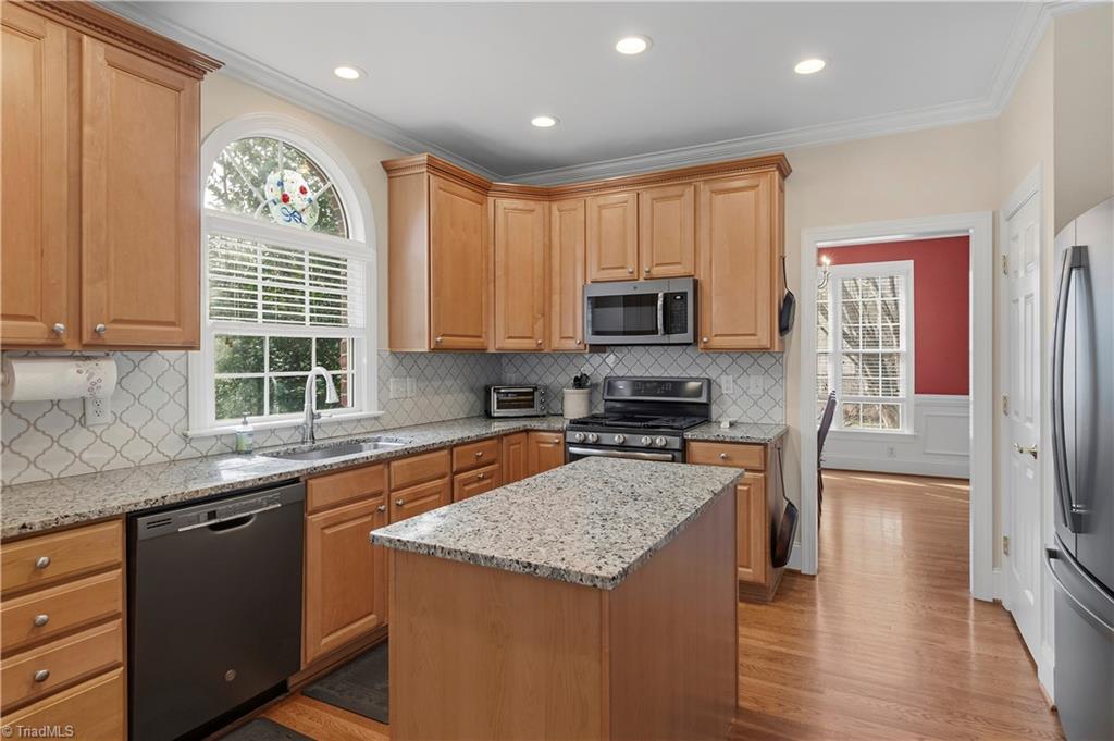 1869 Curraghmore Road Property Photo 1