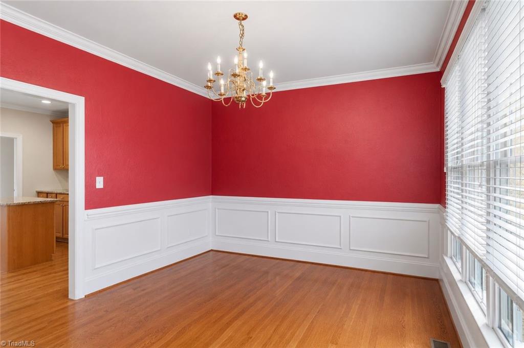 1869 Curraghmore Road Property Photo 5