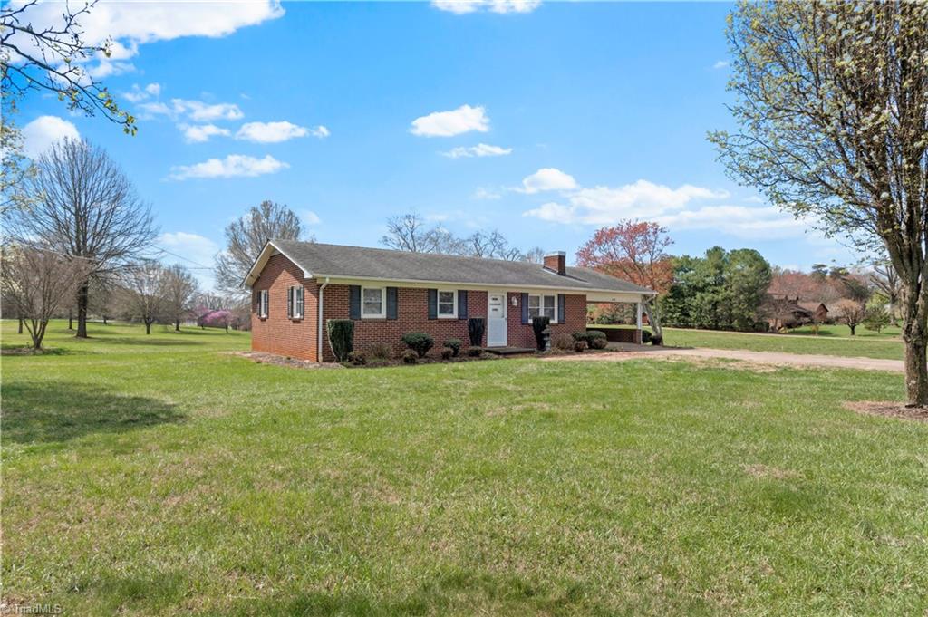 610 Nc Highway 67 Property Photo 3