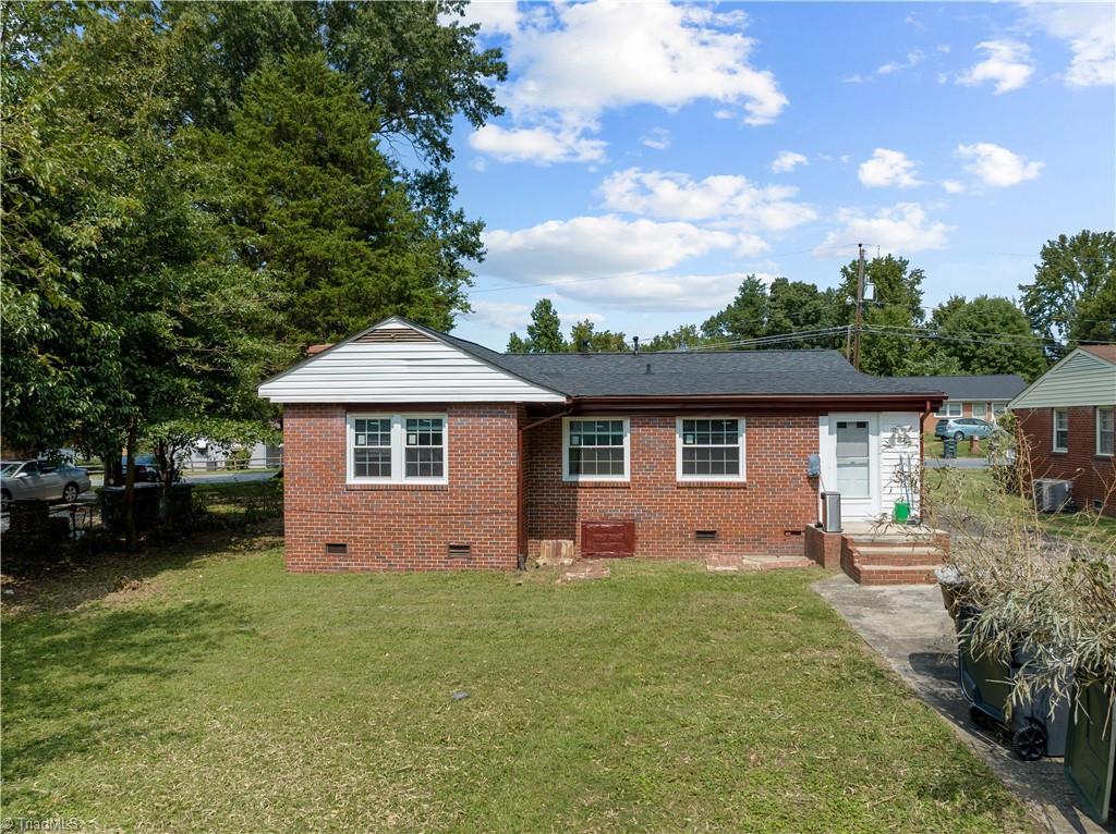 2102 Bothwell Street Property Photo 12