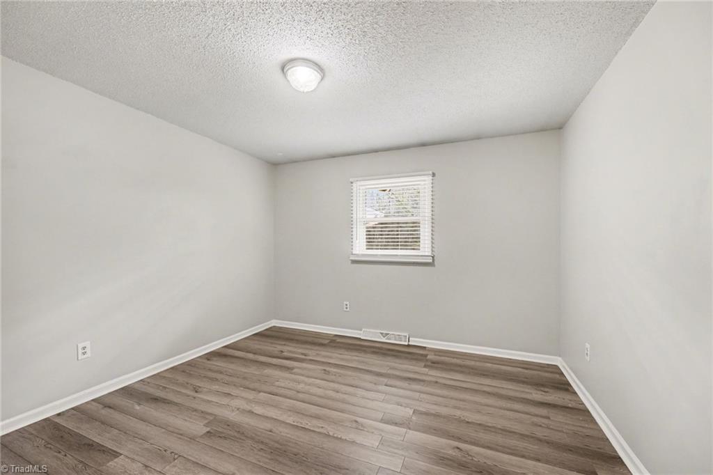 196 Havenwood Drive Property Photo 13