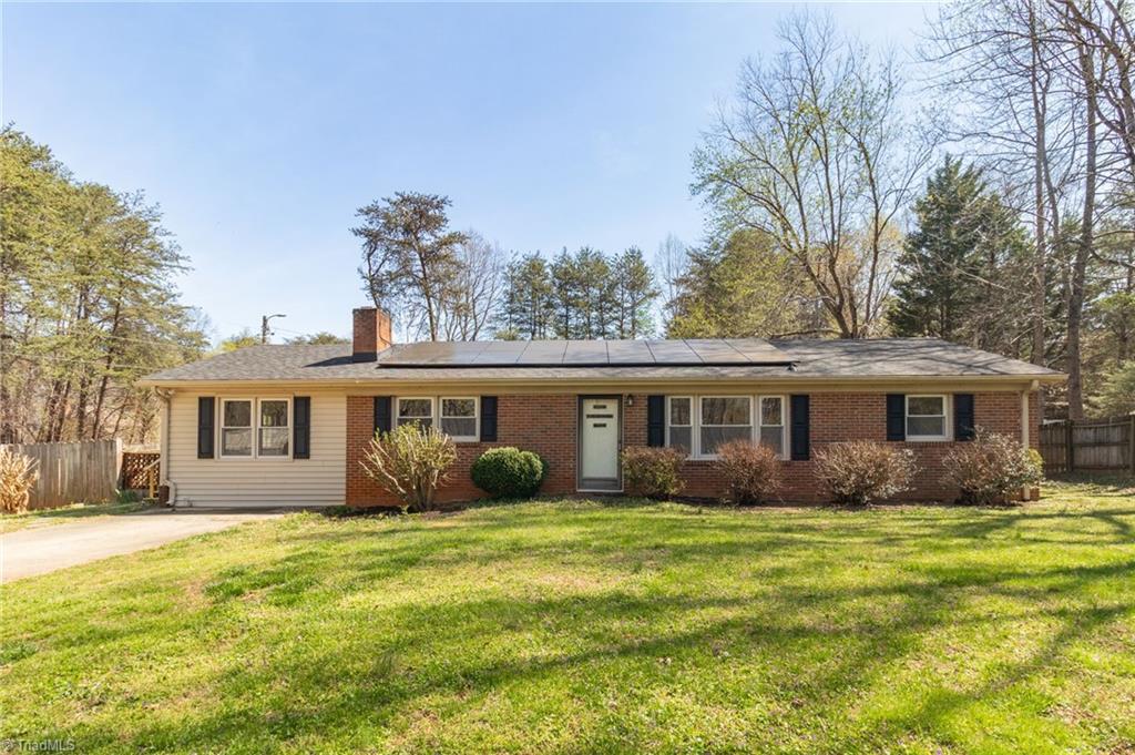 8225 Easley Road Property Photo 1