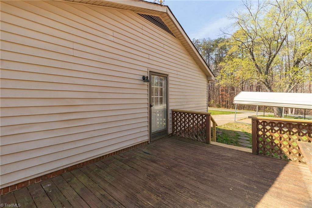 8225 Easley Road Property Photo 28