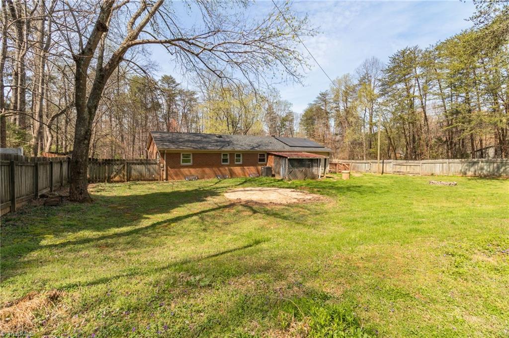 8225 Easley Road Property Photo 32