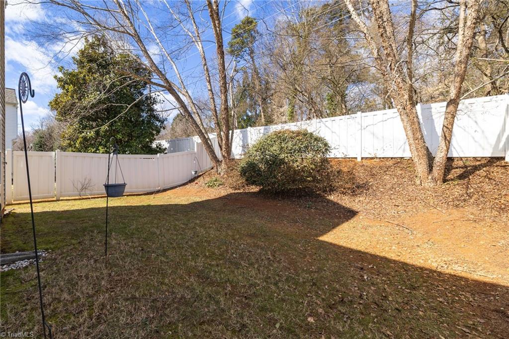 252 Brooks Landing Drive Property Photo 30