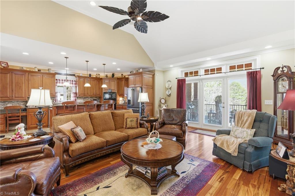 2626 Fox Ridge Road Property Photo 13