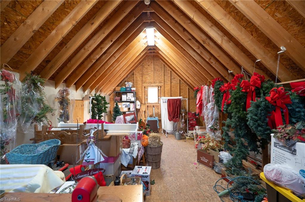 2626 Fox Ridge Road Property Photo 40