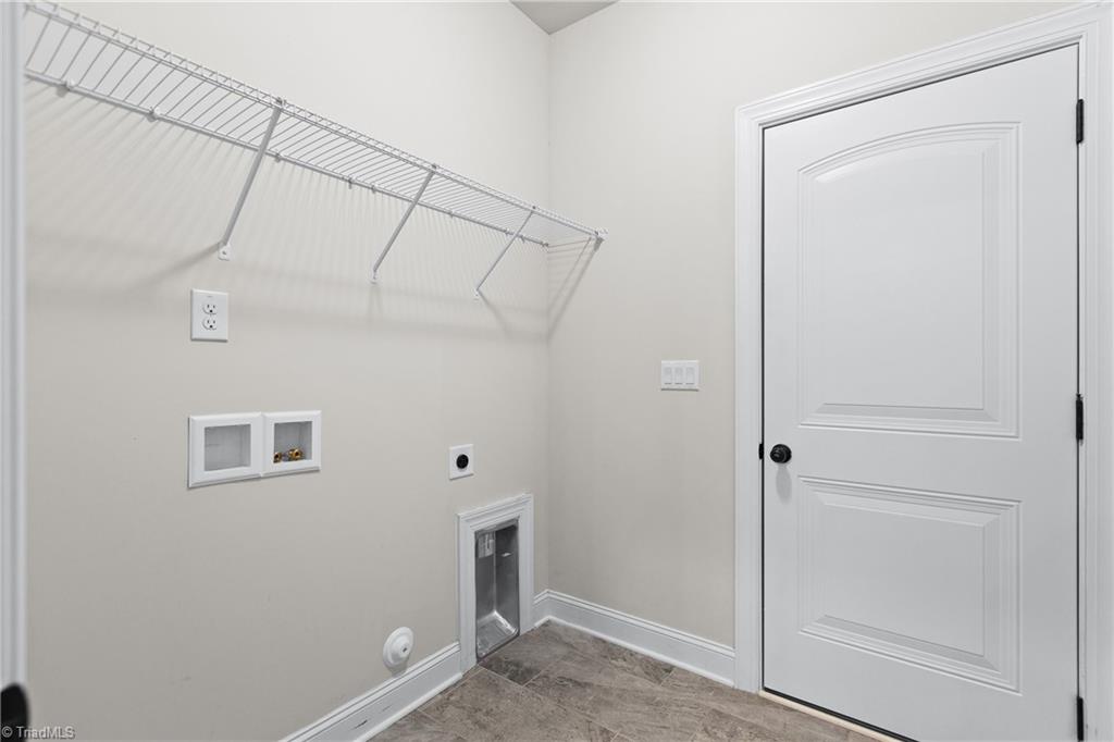 1597 Oakbluffs Drive Property Photo 35