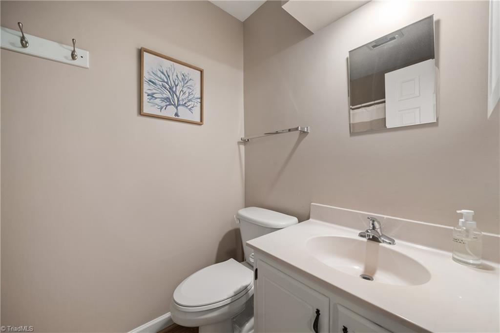 303 Settlers Run Drive Property Photo 33