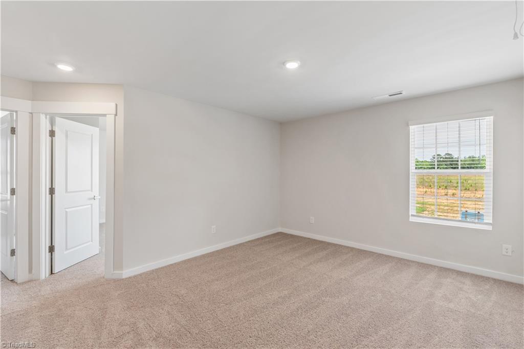 3410 Robindale Drive Property Photo 14