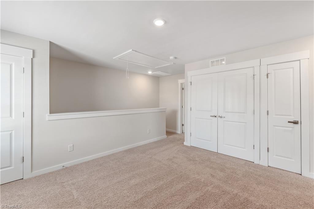 3410 Robindale Drive Property Photo 15