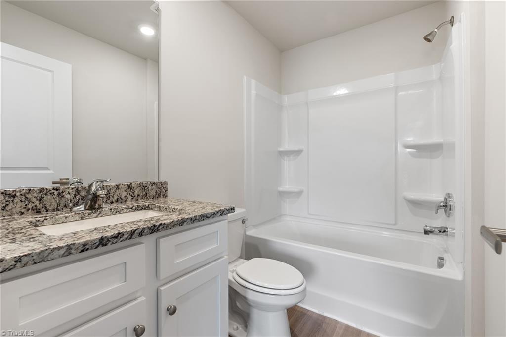 3410 Robindale Drive Property Photo 23