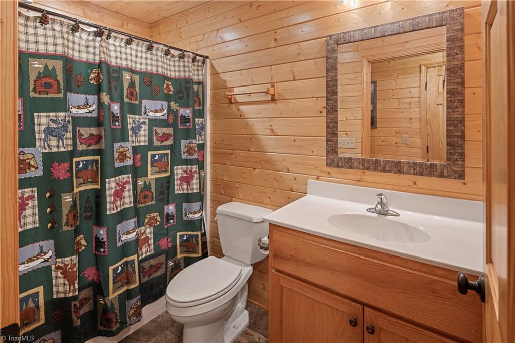 128 Deer Antler Drive Property Photo 25