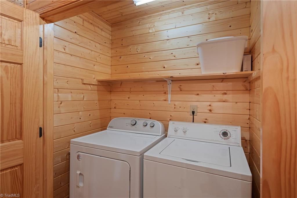 128 Deer Antler Drive Property Photo 28