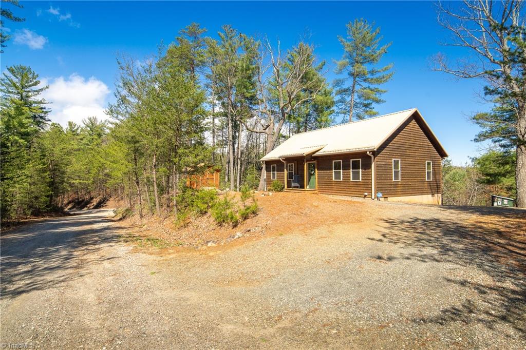 128 Deer Antler Drive Property Photo 38