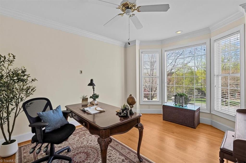 708 Croswell Court Property Photo 6
