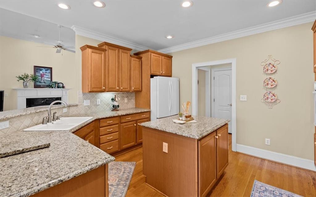 708 Croswell Court Property Photo 15